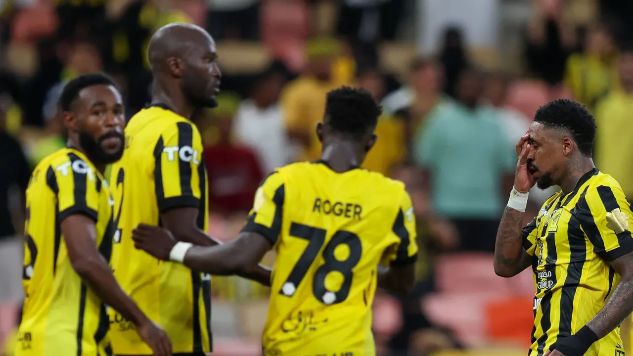 الاتحاد يستغني عن نجم بارز وسط تغييرات جذرية بصفوف الفريق الأول